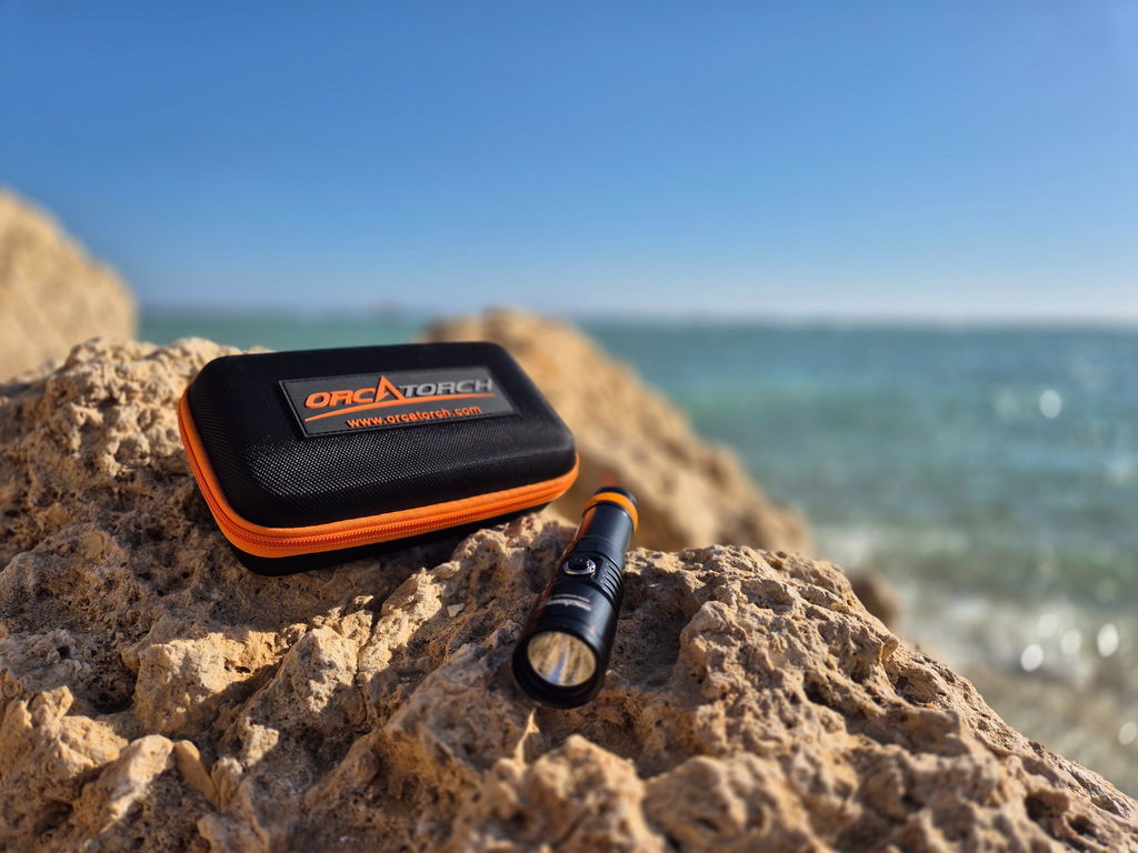 OrcaTorch Recreational Diving D710 torcia subacquea 3000 lumen nera 1 batteria