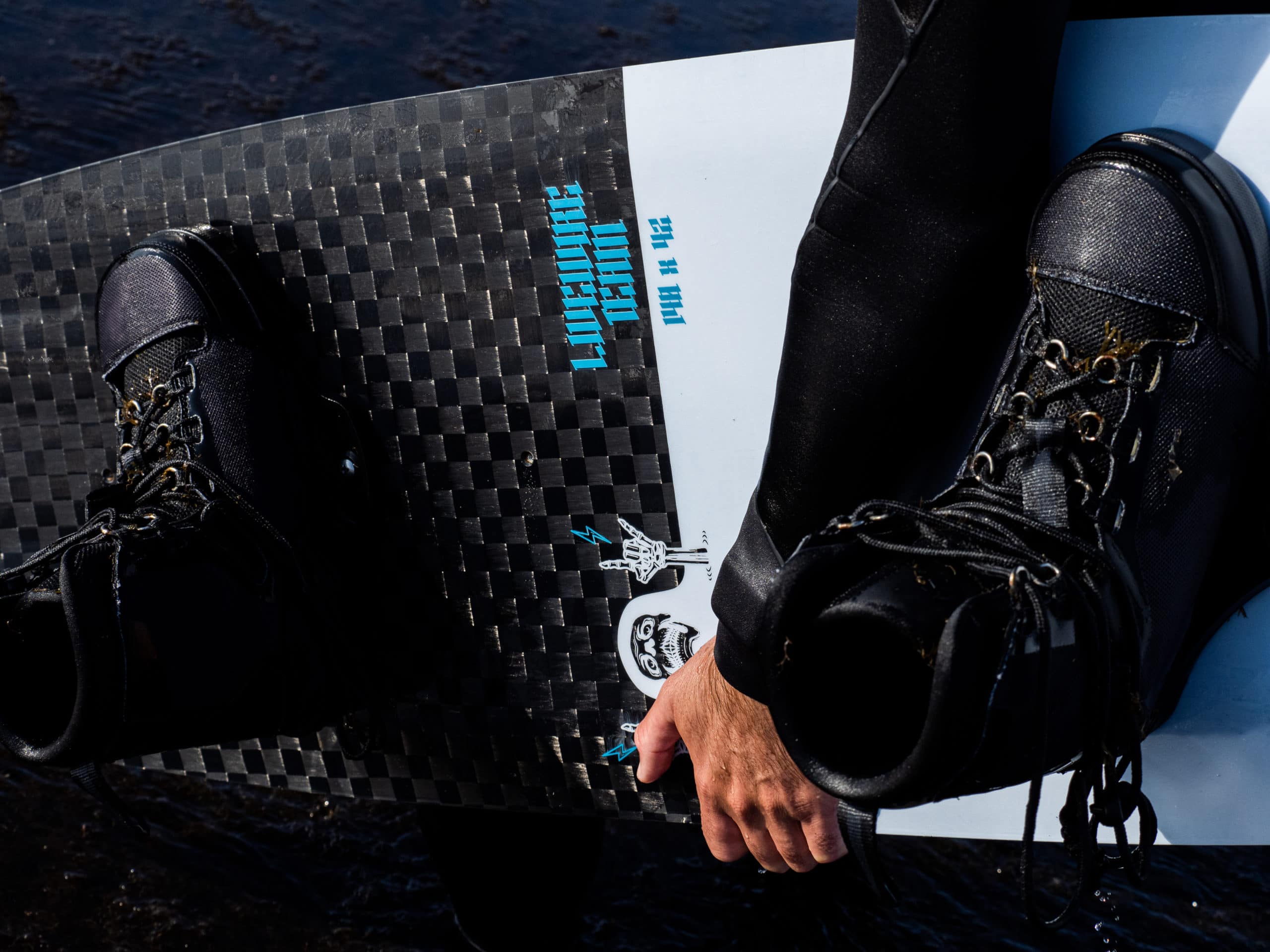 Airush Twintip Kiteboards Livewire Team V8 tavola 138×41 freestyle