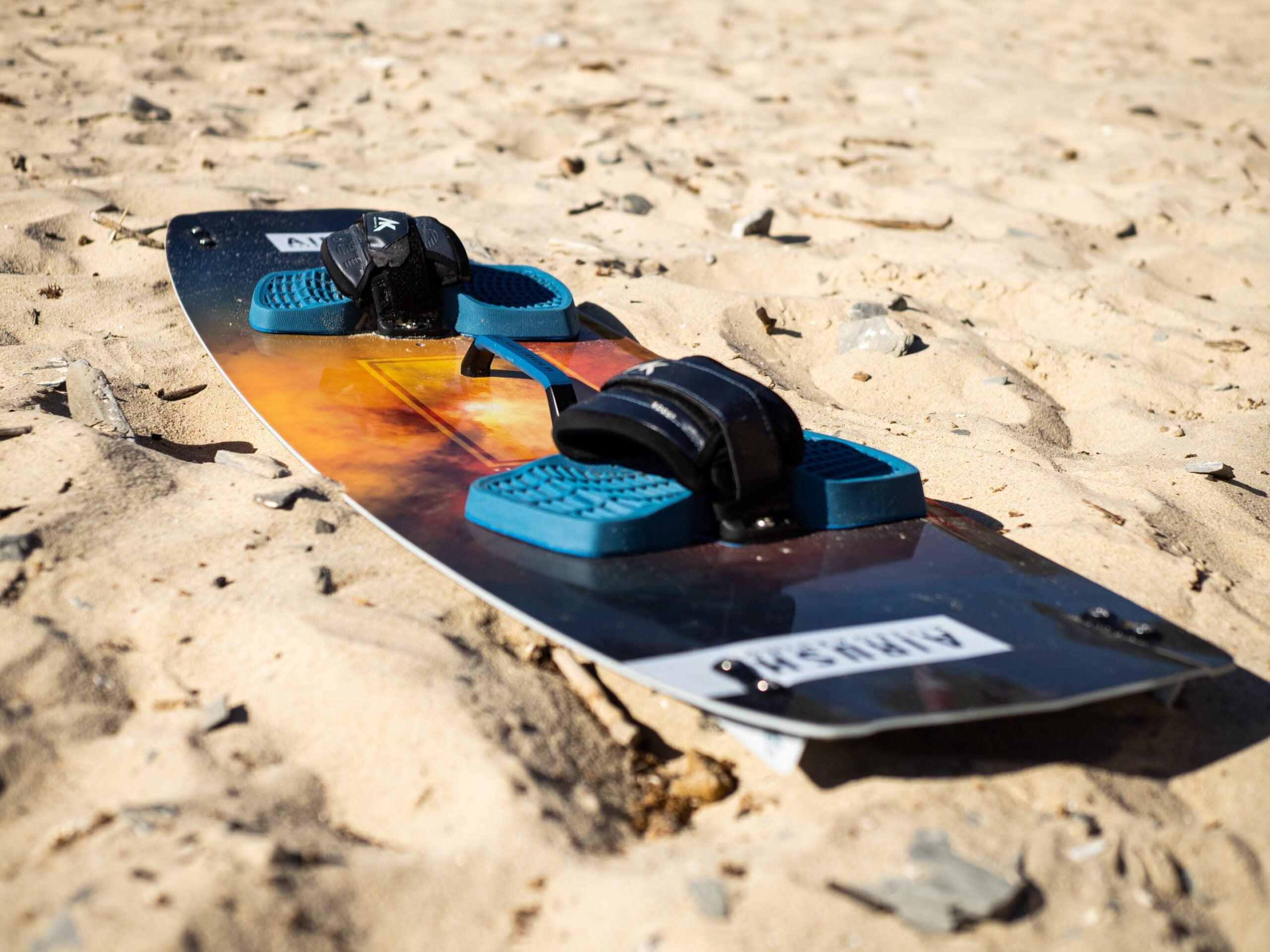 Airush Twintip Kiteboards Apex V8 tavola 133x39 freeride