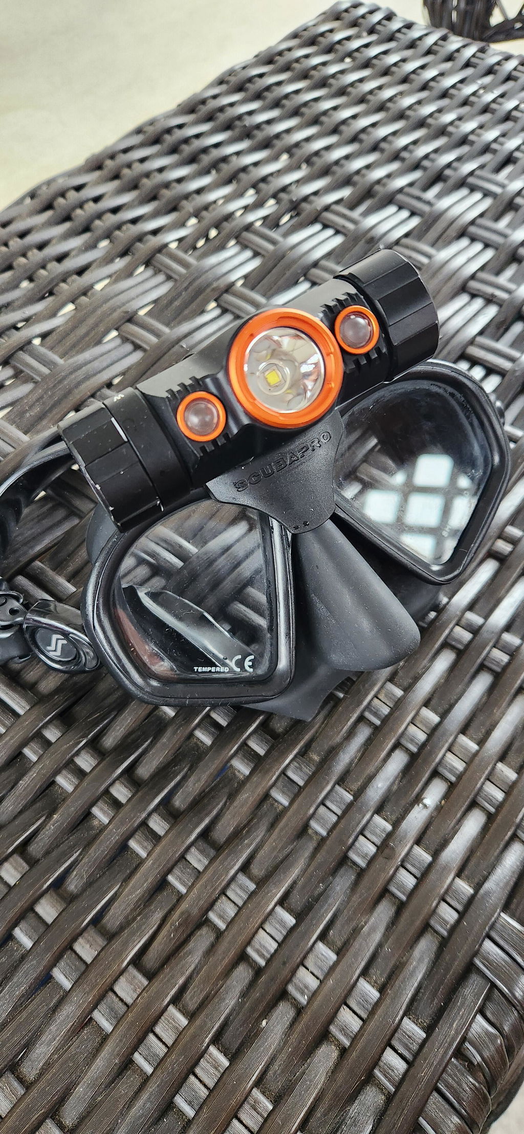 OrcaTorch Technical Diving Mazu TD01 lampada subacquea 1 batteria USB-C 18650