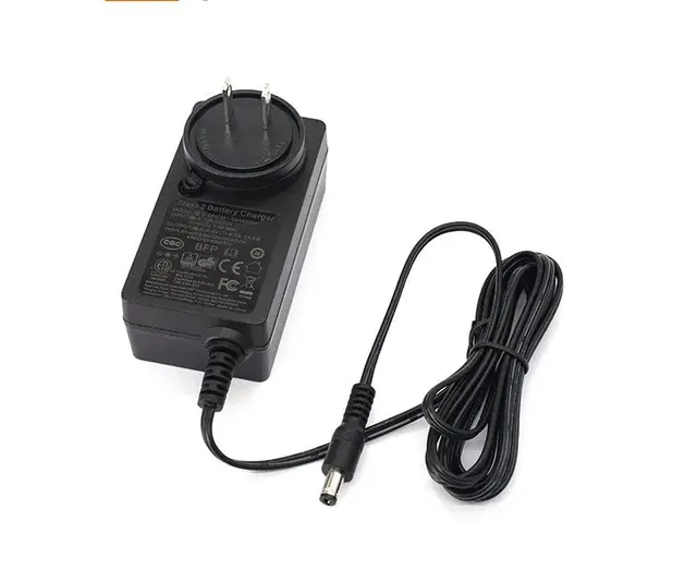 OrcaTorch Batteries & Chargers D630 caricabatterie CC USB-C 8,4 V 4 A
